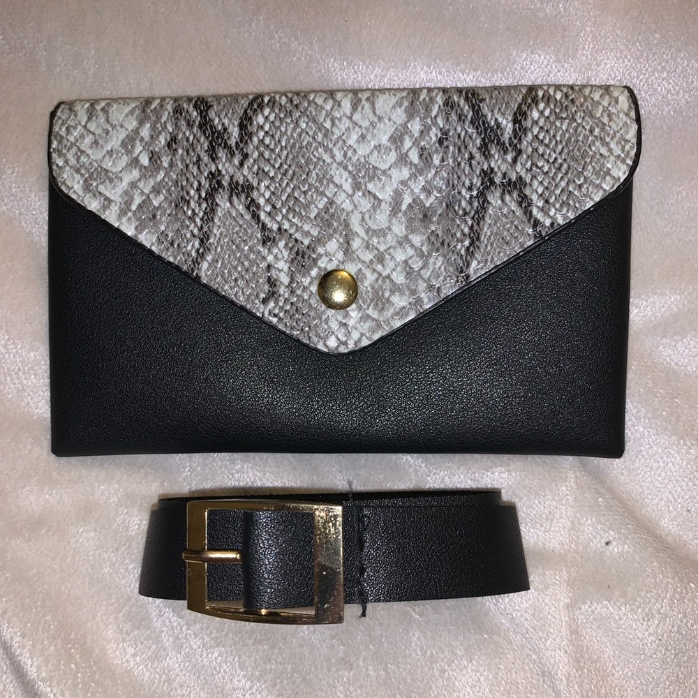 Snake Skin Fanny